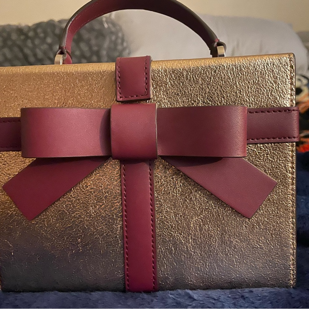 Kate spade hand bag